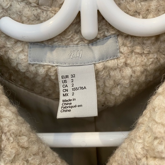 Cream fuzzy long jacket - Picture 4 of 7